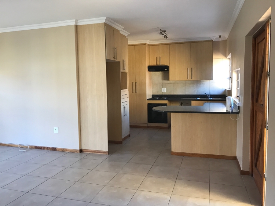 To Let 3 Bedroom Property for Rent in Beacon Bay Eastern Cape